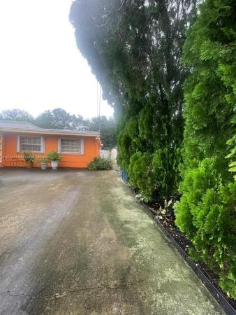 Carol City Gardens, 18741 NW 39th Ct, Miami Gardens, Florida 33055, image 1