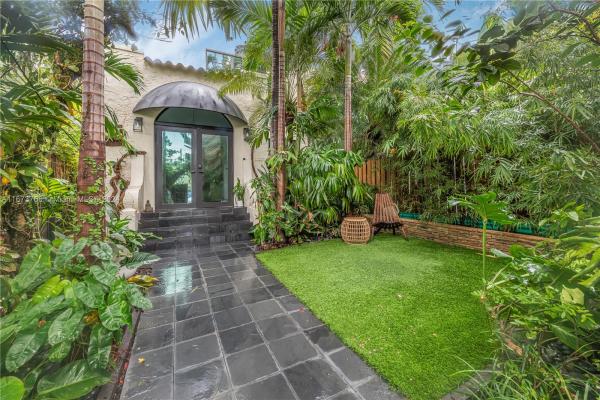 1032-1036 Euclid Ave, 1032 Euclid Ave #1032, Miami Beach, Florida 33139, image 1