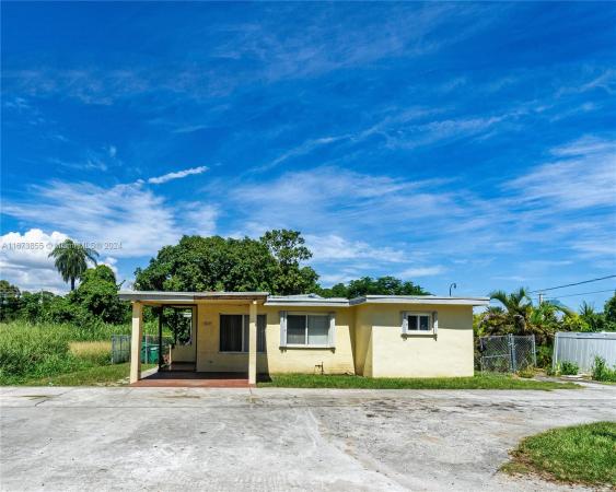 West Perrine No HOA, 10235 SW 177th St, West Perrine, Florida 33157, image 1