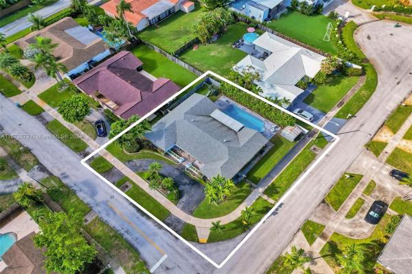 Highland Gardens, 21332 NE 18th Pl, Ojus, Florida 33179, image 1