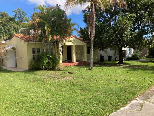 Country Club Estates, 533 W South Dr, Miami Springs, Florida 33166, image 1