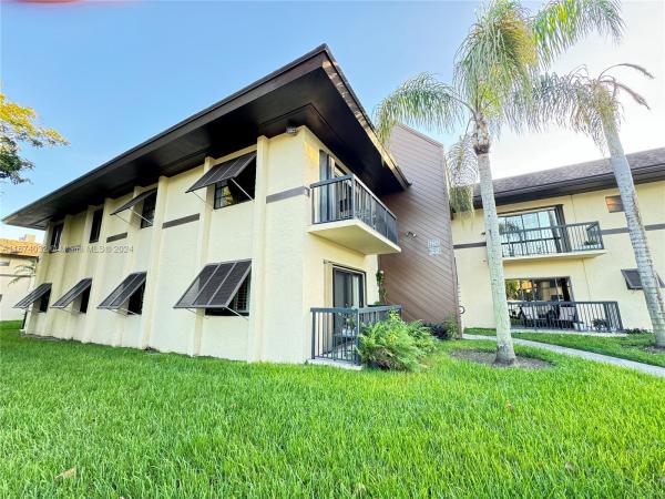 Kings Creek West, 7915 SW 86th St #729, Kendall, Florida 33143, image 1