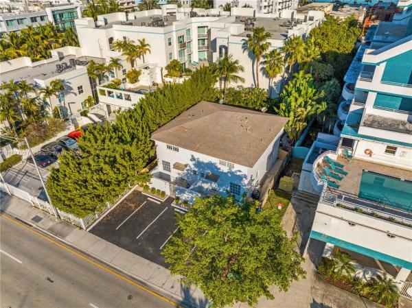 Altos Del Mar, 9165 Harding Ave, Surfside, Florida 33154, image 1