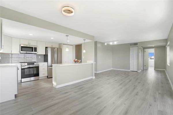 The Alton, 1200 14th St #7A, Miami Beach, Florida 33139, image 1