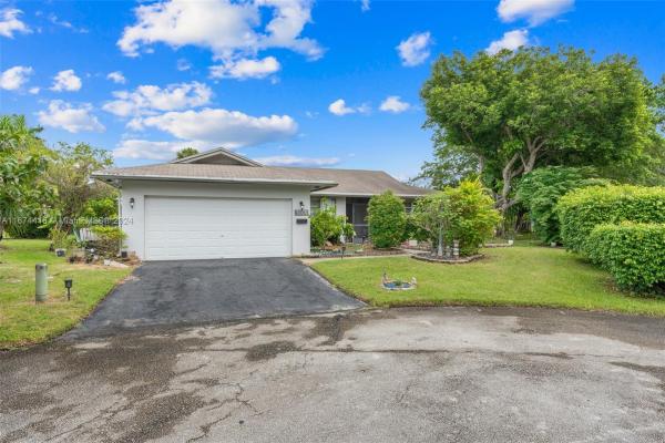 The Woodlands, 5106 Bayberry Ln, Tamarac, Florida 33319, image 1