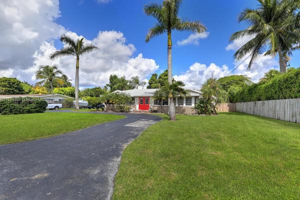Pinecrest Residential, 8251 SW 134th St, Pinecrest, Florida 33156, image 1