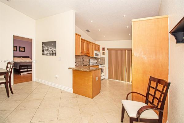 West Poinciana Villas, 7859 36 #202, Hialeah, Florida 22018, image 1