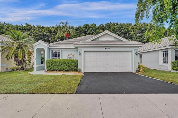 Arborwood, 9221 Arborwood Cir, Davie, Florida 33328, image 1