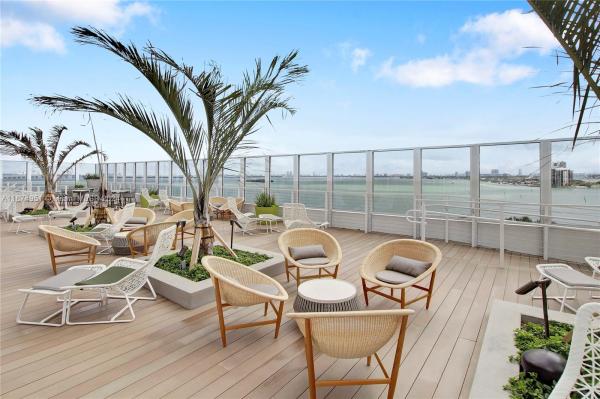Bay Parc Plaza, 1756 N Bayshore Dr #33E, Miami, Florida 33132, image 1