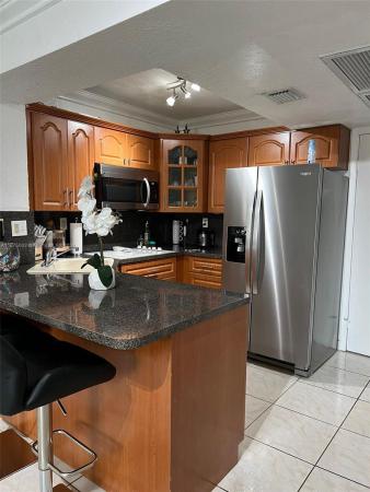 Hialeah Club Villas, 2154 W 60th St #12201, Hialeah, Florida 33016, image 1