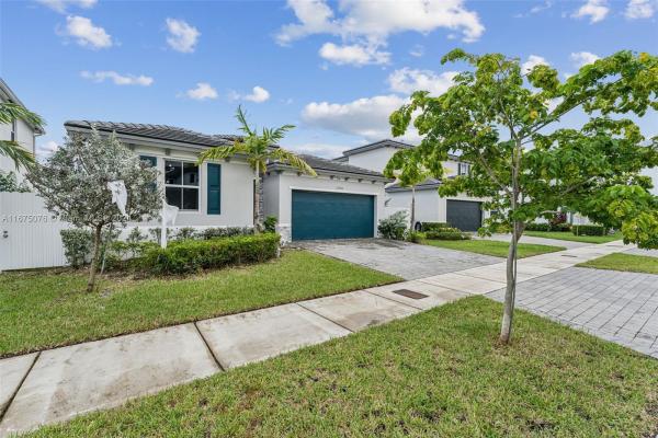 Verdana Landings, 12730 SW 213th Ter, Goulds, Florida 33177, image 1