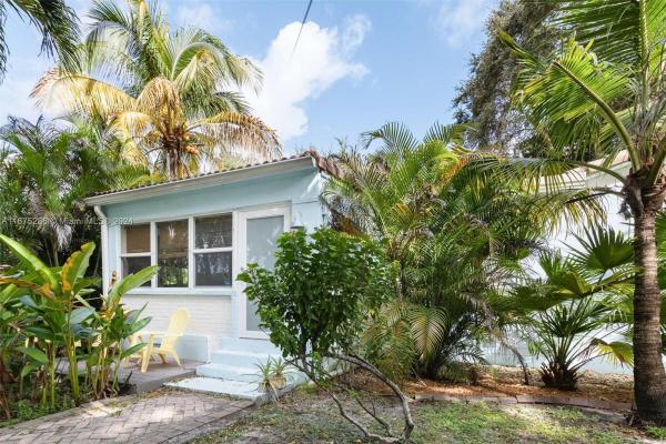 Homedale, 157 NW 88th St, El Portal, Florida 33150, image 1