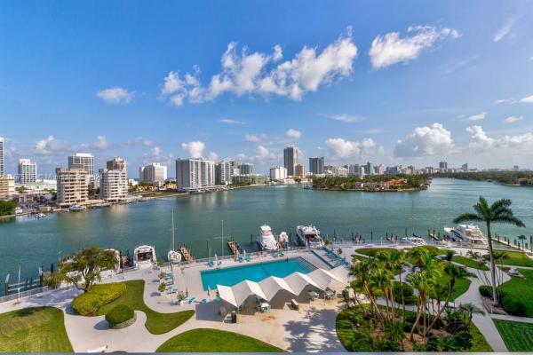 King Cole, 900 Bay Dr #710, Miami Beach, Florida 33141, image 1
