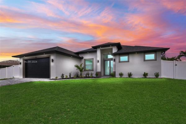 Cape Coral Residential, 1111 SW 42nd Ter, Cape Coral, Florida 33914, image 2