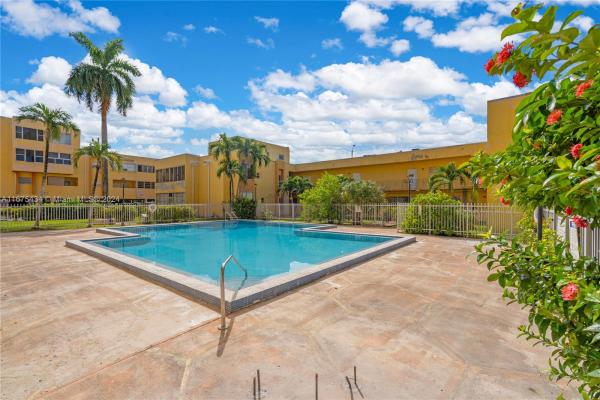 St Andrews Court, 1555 1555th W 44th Pl #110C, Hialeah, Florida 33012, image 1
