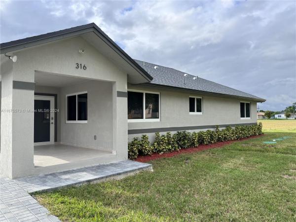 Florida City Residential, 316 NW 7th Ave, Florida City, Florida 33034, image 1