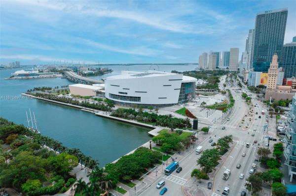 900 Biscayne Bay, 900 Biscayne Blvd #2304, Miami, Florida 33132, image 1