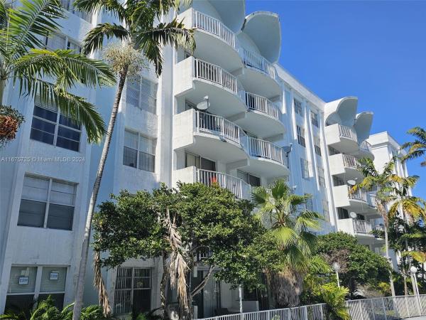 Montecarlo, 488 NW 165th St Rd #B-509, Golden Glades, Florida 33169, image 1