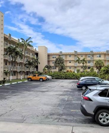 Warrenton House, 2145 Pierce St #305, Hollywood, Florida 33020, image 1