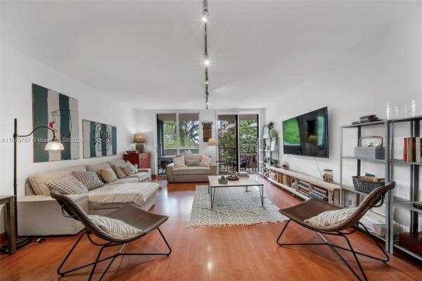 Botanica At Key Colony, 181 Crandon Blvd #303, Key Biscayne, Florida 33149, image 1