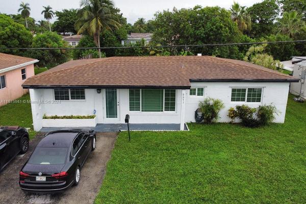 Miramar No HOA, 6671 Miramar Pkwy, Miramar, Florida 33023, image 1