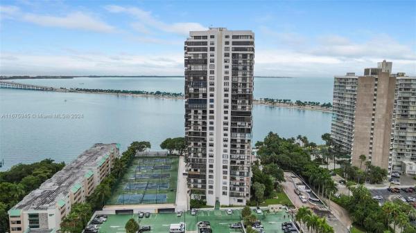 Brickell Bay Club, 2333 Brickell Ave #1812, Miami, Florida 33129, image 1