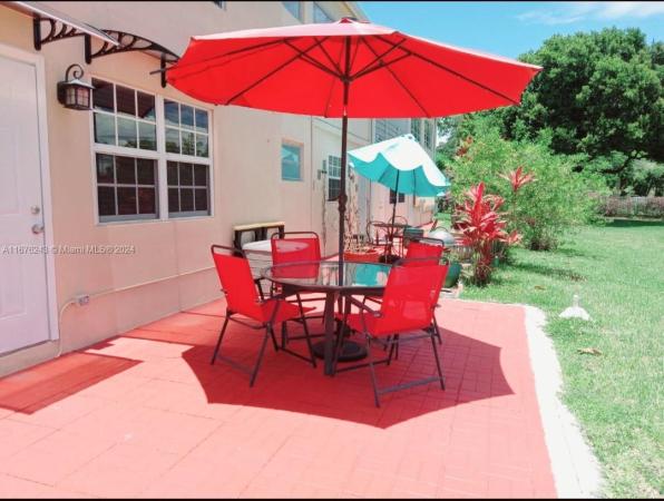 Ro-Mont South, 20311 NE 2nd Ave #12, Ives Estates, Florida 33179, image 1