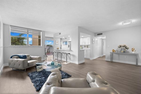 Versailles Gardens, 9441 SW 4th St #310, Fountainebleau, Florida 33174, image 1