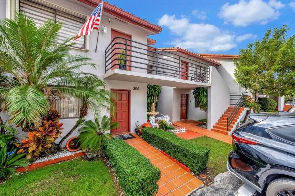 South Lake Village, 15420 SW 74th Cir Ct #103-2, Kendall West, Florida 33193, image 1