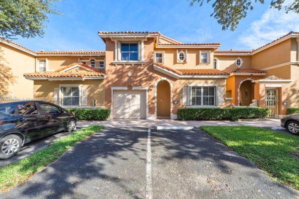 Villa Vizcaya, 8401 NW 139th Ter #3206, Miami Lakes, Florida 33016, image 1