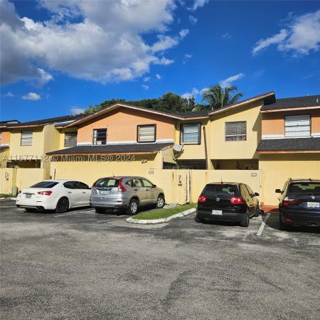 9660 Golfview Villas, 9660 Fontainebleau Blvd #10, Fountainebleau, Florida 33172, image 1
