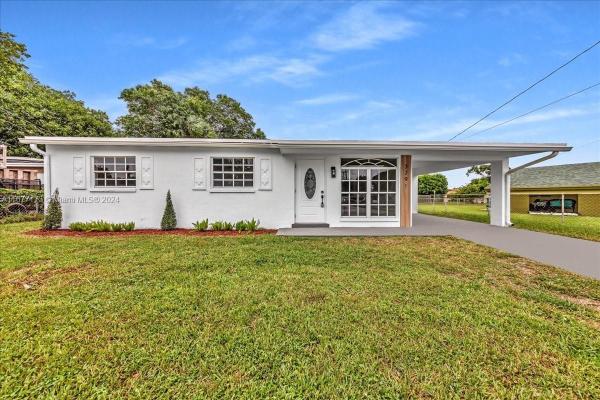 Larkdale Lake Estates, 3291 NW 17th St, Lauderhill, Florida 33311, image 1