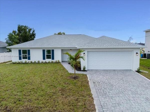 Cape Coral Residential, 1012 Nw 11th Pl, Cape Coral, Florida 33993, image 2