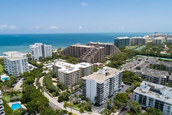 Island Breakers, 150 Ocean Lane Dr #10E, Key Biscayne, Florida 33149, image 1