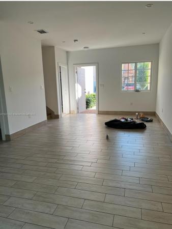 1258 NE 5th St #1234, Unincorporated Dade County, Florida 33033, image 2