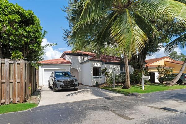 Poinciana At Sunset, 10969 SW 74th St, Kendall, Florida 33173, image 1