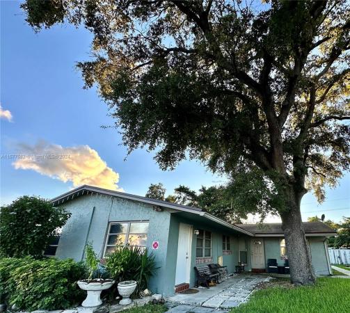 Coram Gardens, 2439 SW 42nd Ave, Fort Lauderdale, Florida 33317, image 1
