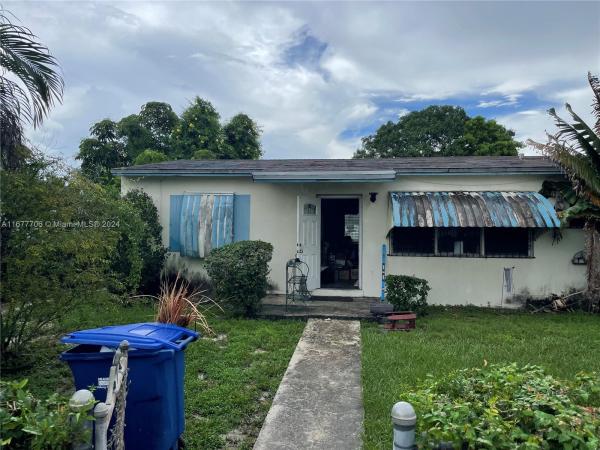 Pine Tree Park, 2950 NW 156th St, Miami Gardens, Florida 33054, image 1