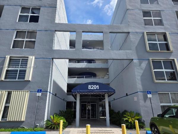 Palm Court Of Miami, 8201 NW 8th St #1-109, Fountainebleau, Florida 33126, image 1