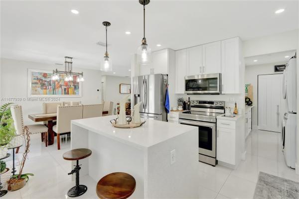 Heftler Homes Sunset Park, 9835 SW 81st St, Kendall, Florida 33173, image 1