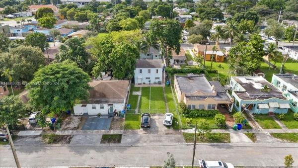 17th Avenue Manor, 1754 NW 45th St, Miami, Florida 33142, image 1