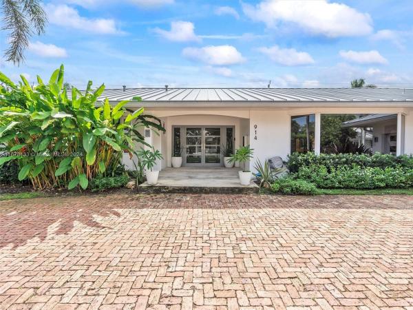 Hollywood Lakes, 914 Adams St, Hollywood, Florida 33019, image 1