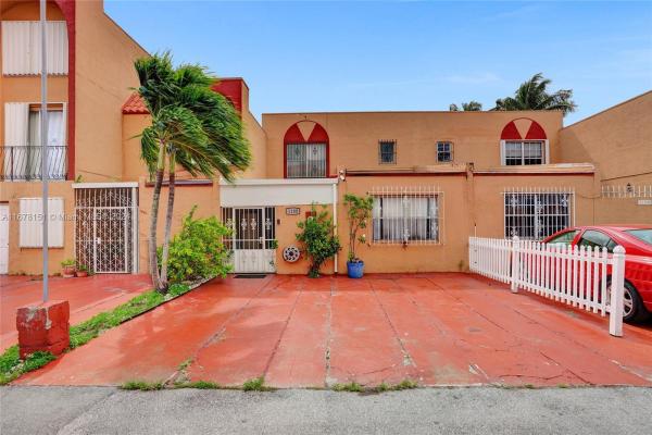 Mango Hill, 1100 W 40th St #36, Hialeah, Florida 33012, image 1