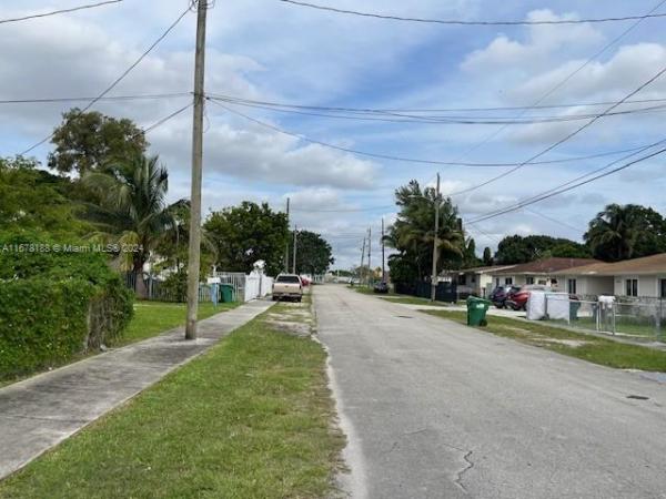 Oakland Park, 7738 NW 15th Ave, Gladeview, Florida 33147, image 2