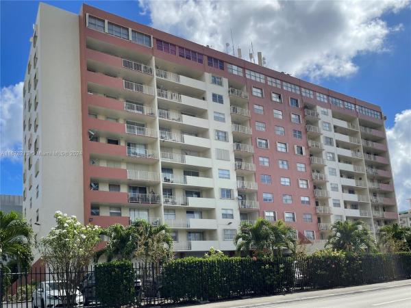 Plaza Of Westland, 4675 W 18th Ct #509, Hialeah, Florida 33012, image 1