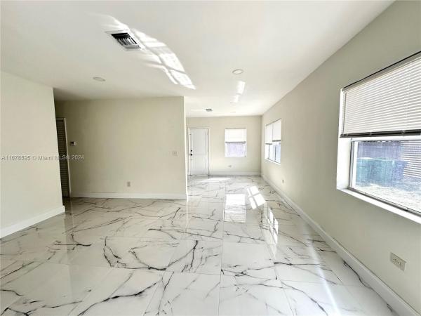 Glenwood Heights, 5211 NW 30th Ct, Brownsville, Florida 33142, image 3