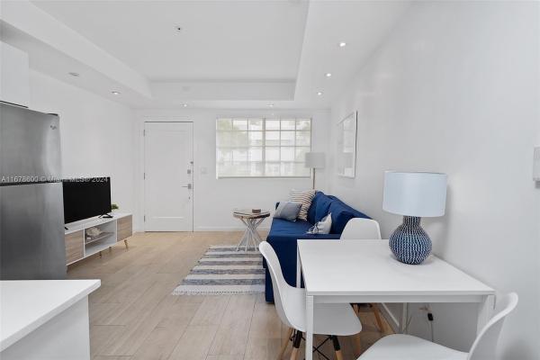 Bogart, 700 16th St #105, Miami Beach, Florida 33139, image 1