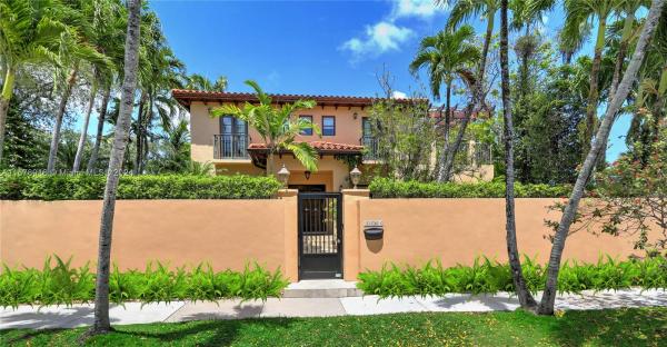 Crystal Bluff, 3301 Crystal Ct, Miami, Florida 33133, image 1