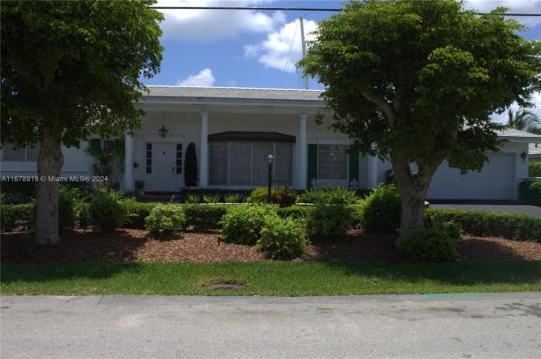 Eastern Shores, 3440 NE 170th St, North Miami Beach, Florida 33160, image 1