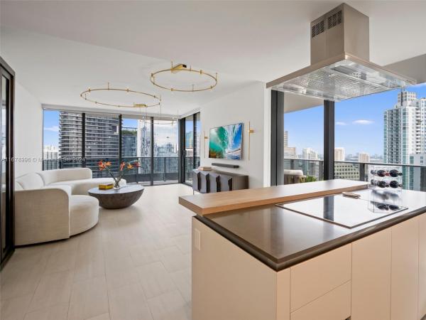 Brickell Flatiron, 1000 Brickell Plz #4215, Miami, Florida 33131, image 1